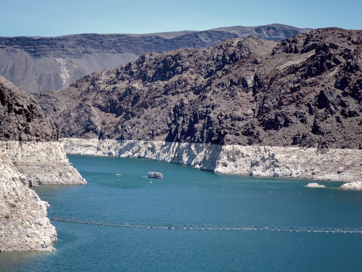 Blue water and desert cliffs at Lake Mead